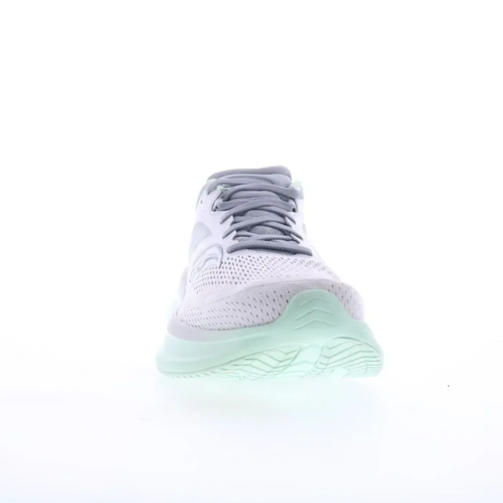 Saucony Womens Omni 22 White Shoes (NWT)